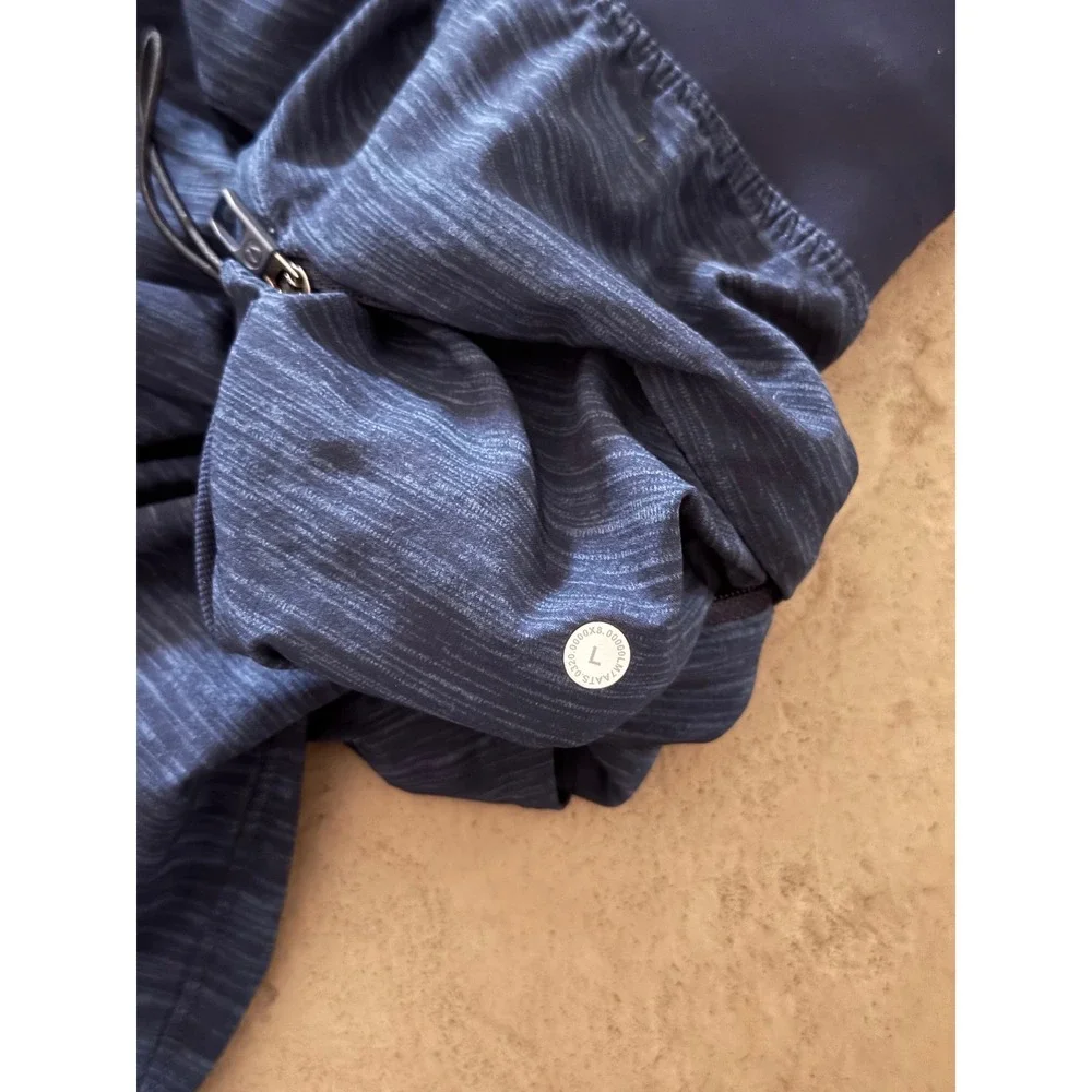 Lululemon T.H.E. Shorts Mens Large Navy Space Dye Heathered 11 Inseam